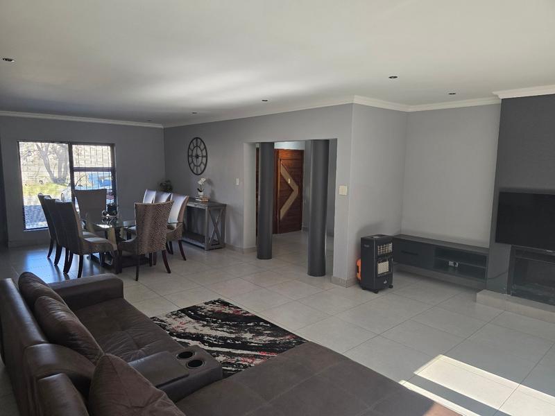 4 Bedroom Property for Sale in Vaalpark Free State